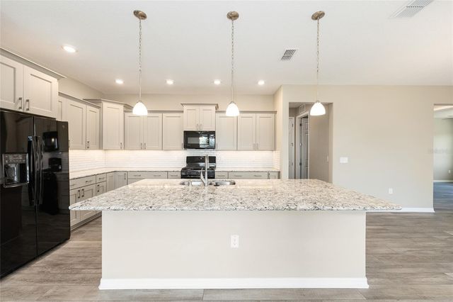 8898 SW 104TH CIRCLE, Ocala, FL 34481