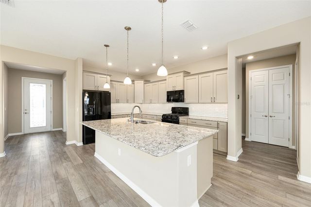 8898 SW 104TH CIRCLE, Ocala, FL 34481