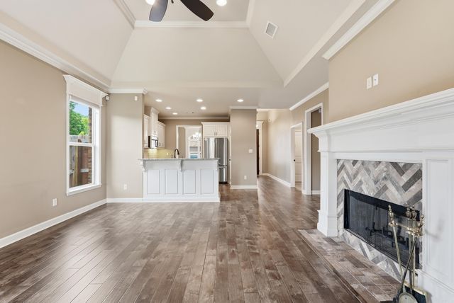 233 Nantucket Loop, Maumelle, AR 72113