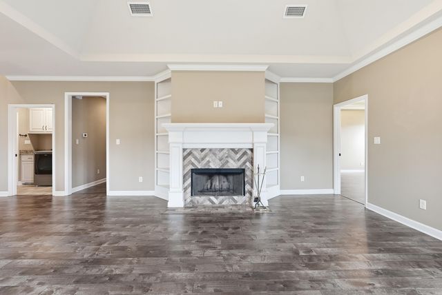 233 Nantucket Loop, Maumelle, AR 72113