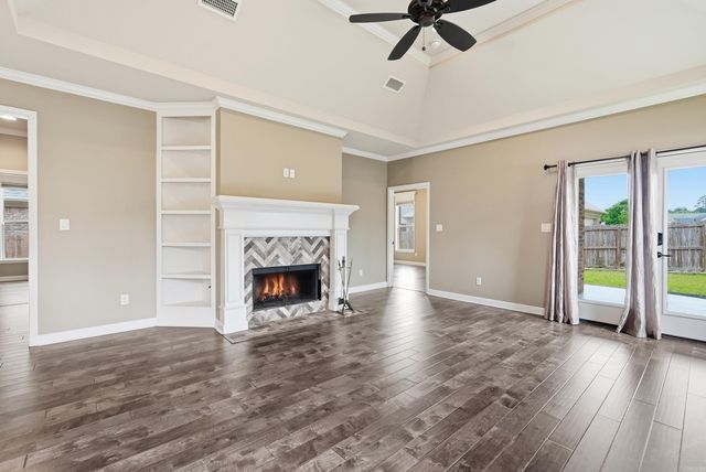 233 Nantucket Loop, Maumelle, AR 72113