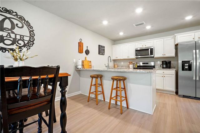 2616 Windmere E Drive, Semmes, AL 36575