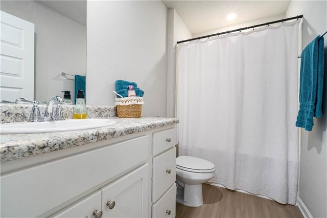 2616 Windmere E Drive, Semmes, AL 36575