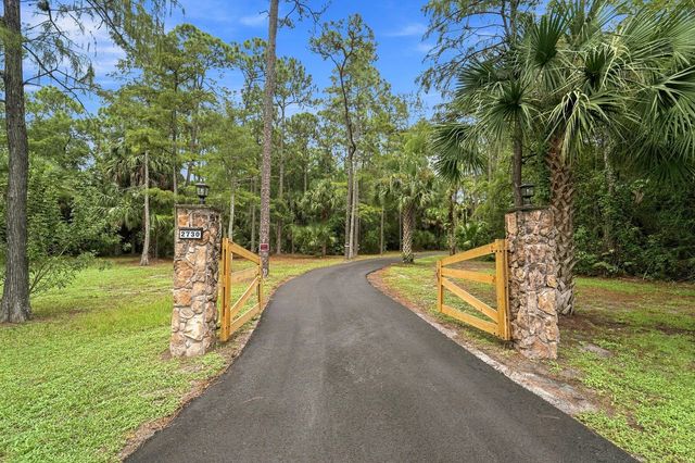2730 Doe Trail, Loxahatchee, FL 33470