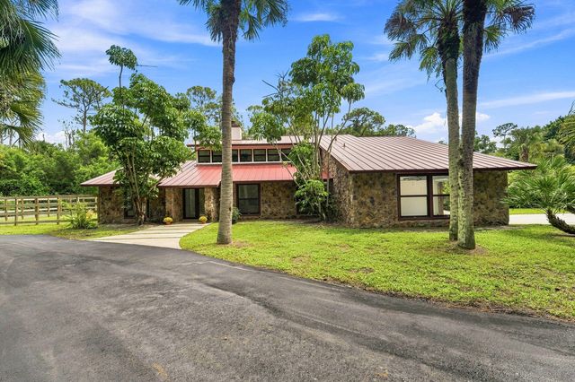 2730 Doe Trail, Loxahatchee, FL 33470