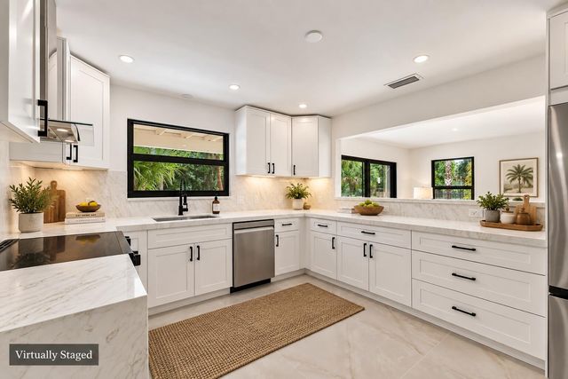 2730 Doe Trail, Loxahatchee, FL 33470