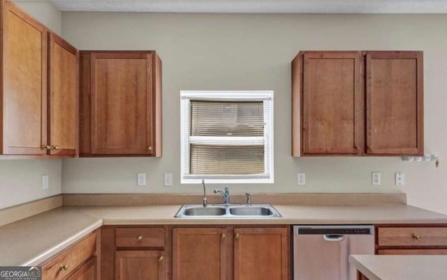 3185 Aspen Avenue, Atlanta, GA 30349