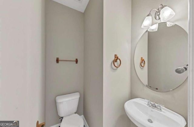 3185 Aspen Avenue, Atlanta, GA 30349