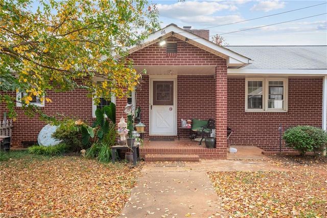 109 Forest Hill Road, Lexington, NC 27295