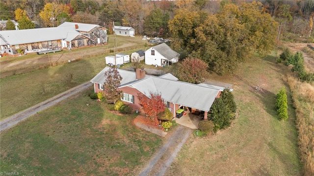 109 Forest Hill Road, Lexington, NC 27295