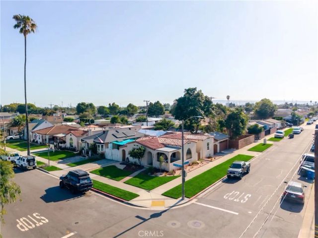 2391 Fashion Ave, Long Beach, CA 90810