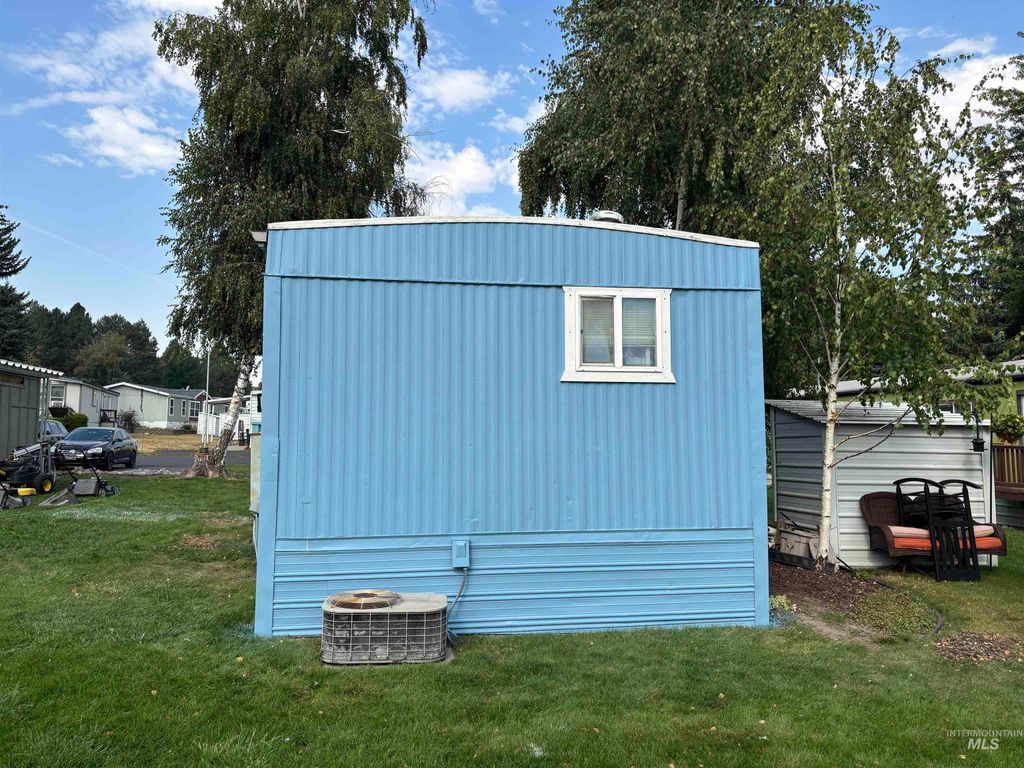 411 N Almon 205, Moscow, ID 83843 photo 24