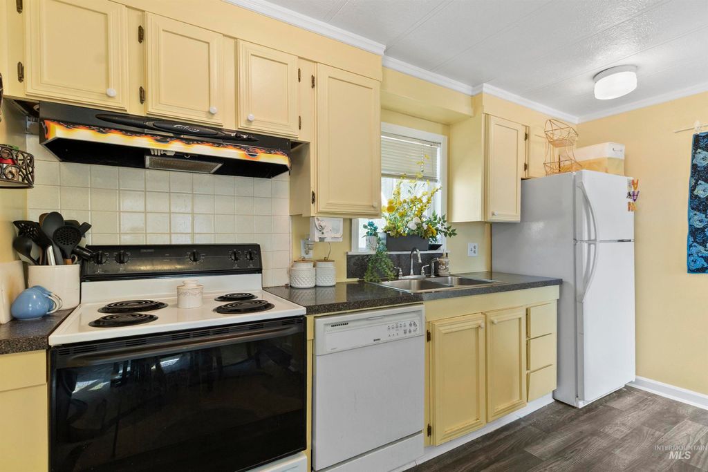 411 N Almon 205, Moscow, ID 83843 photo 7