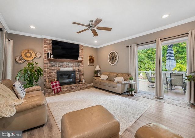 1154 AMBER WAY, Owings, MD 20736