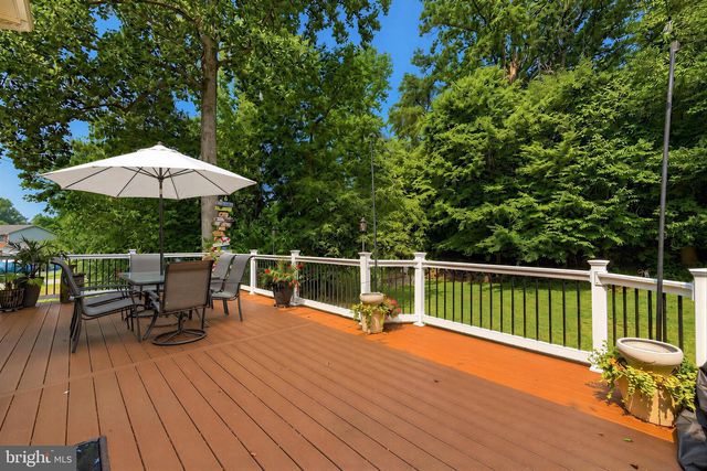 1154 AMBER WAY, Owings, MD 20736