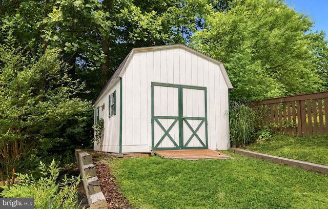 1154 AMBER WAY, Owings, MD 20736