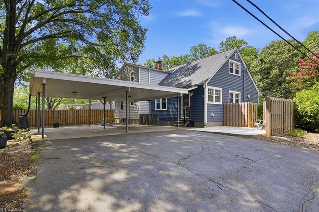 2400 Westover Drive, Winston-salem, NC 27103