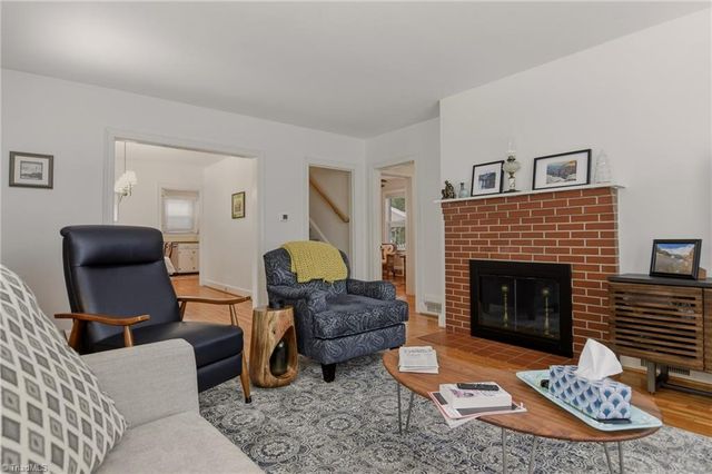 2400 Westover Drive, Winston-salem, NC 27103