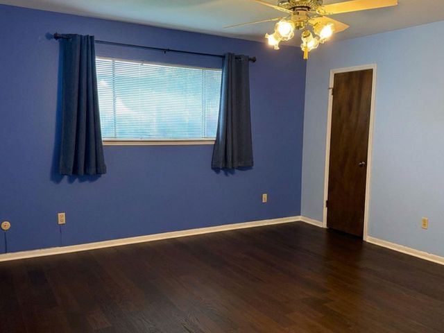 12814 Crow Valley Lane, Houston, TX 77099