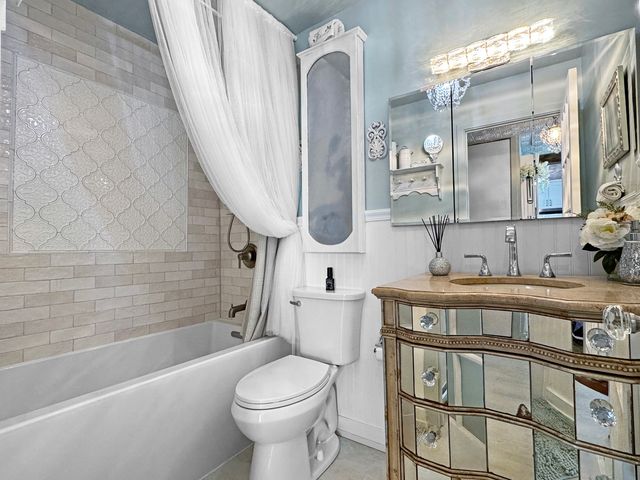 1850 N Clark Street 1907, Chicago, IL 60614