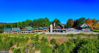 570 BLUFFS POTOMAC RIDGE RD, Springfield, WV 26763