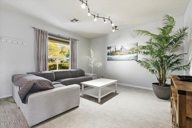 120 W SOUTHERN HILLS Road, Phoenix, AZ 85023