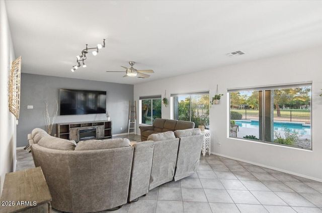 120 W SOUTHERN HILLS Road, Phoenix, AZ 85023