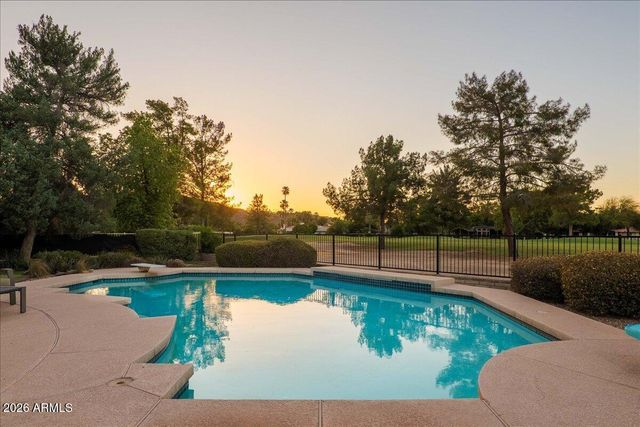 120 W SOUTHERN HILLS Road, Phoenix, AZ 85023
