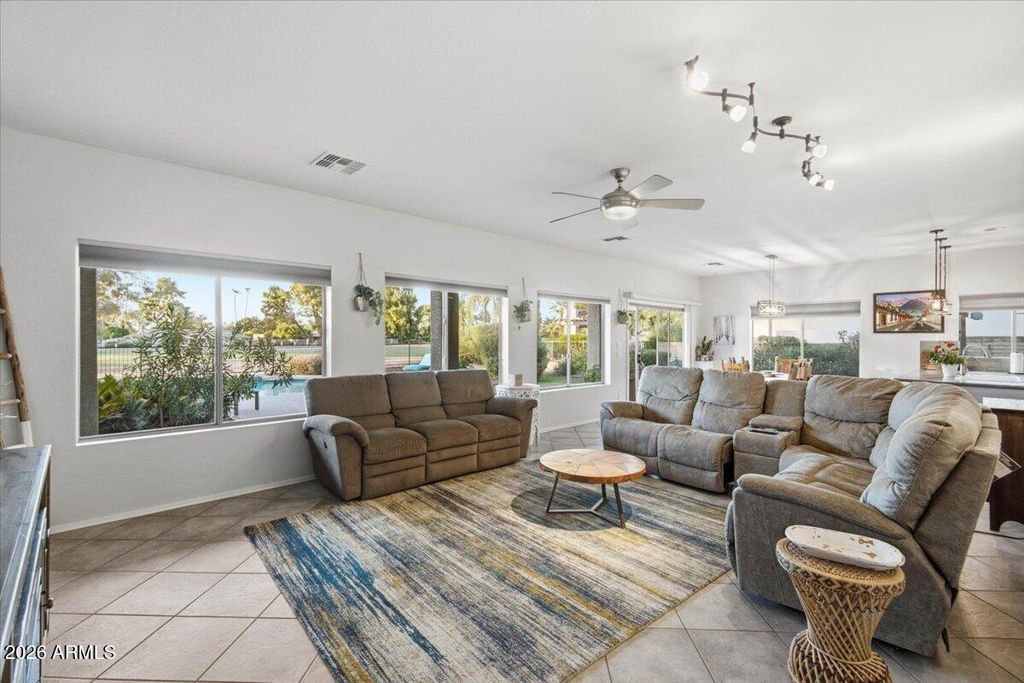 120 W SOUTHERN HILLS Road, Phoenix, AZ 85023 — photo 3