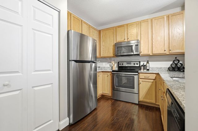 545 N 1st Street 400, Minneapolis, MN 55401
