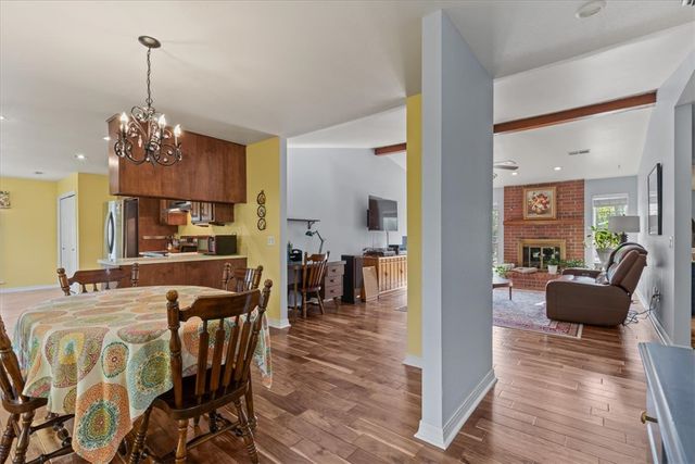 3884 N Gulley Road, Fayetteville, AR 72703