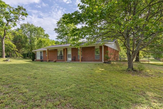 3884 N Gulley Road, Fayetteville, AR 72703