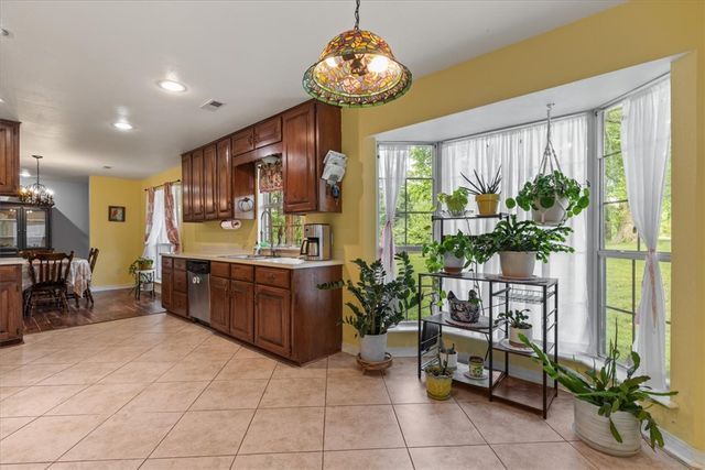 3884 N Gulley Road, Fayetteville, AR 72703