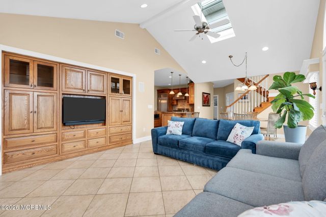 756 Tunney Point Drive, Toms River, NJ 08753
