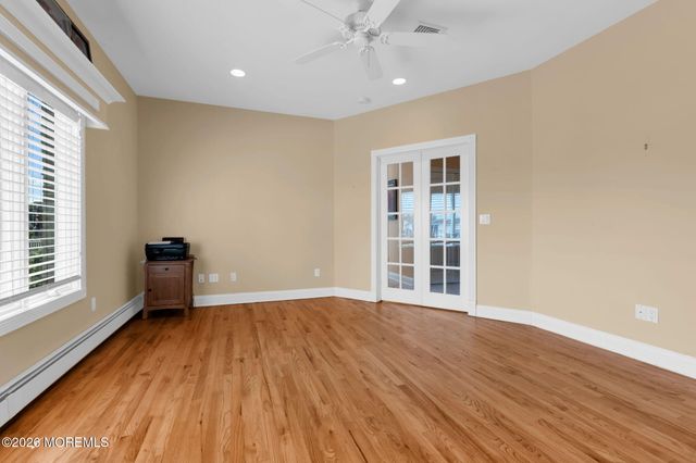 756 Tunney Point Drive, Toms River, NJ 08753