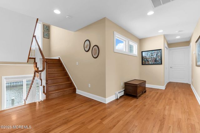 756 Tunney Point Drive, Toms River, NJ 08753