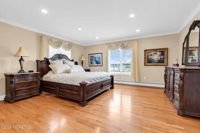 756 Tunney Point Drive, Toms River, NJ 08753