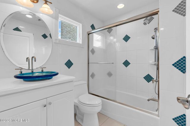 756 Tunney Point Drive, Toms River, NJ 08753