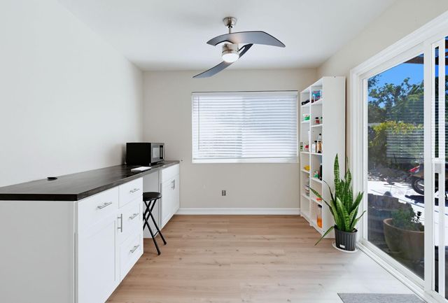 1320 Coffee Villa Dr, Modesto, CA 95355