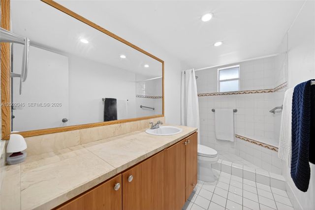 130 NW 87th Ave H107, Miami, FL 33172