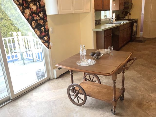 52 Mendon Road, North Smithfield, RI 02896