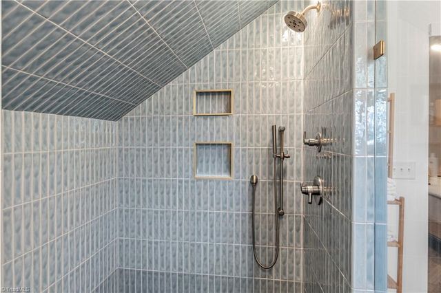 221 Wrenn Avenue, Mount Airy, NC 27030