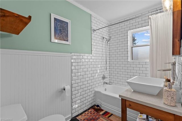 221 Wrenn Avenue, Mount Airy, NC 27030