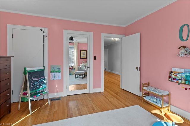 221 Wrenn Avenue, Mount Airy, NC 27030