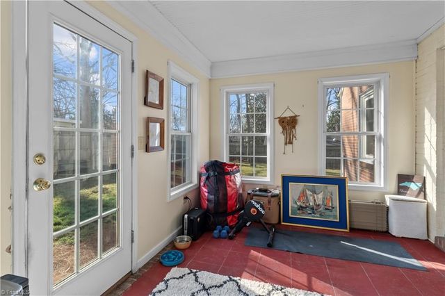 221 Wrenn Avenue, Mount Airy, NC 27030