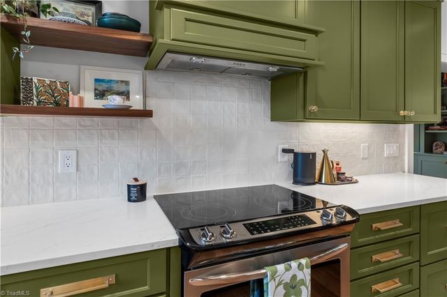 221 Wrenn Avenue, Mount Airy, NC 27030