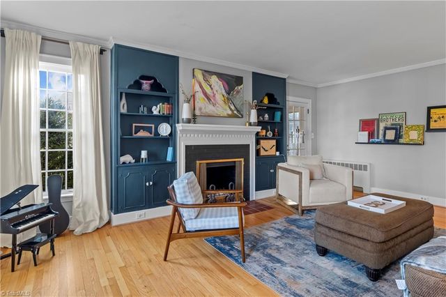 221 Wrenn Avenue, Mount Airy, NC 27030