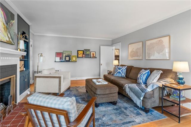 221 Wrenn Avenue, Mount Airy, NC 27030