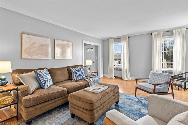 221 Wrenn Avenue, Mount Airy, NC 27030