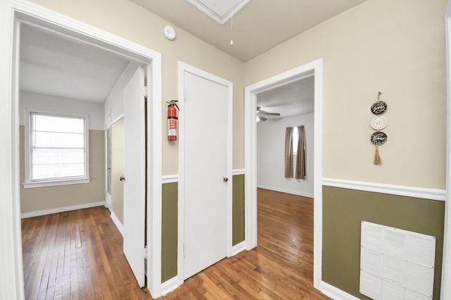 102 Live Oak Avenue, Baytown, TX 77520